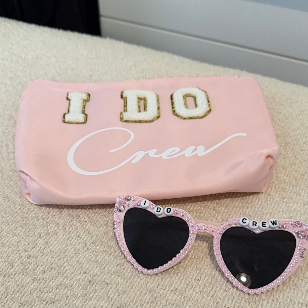 Pink Heart Sunglasses and Pouch Set